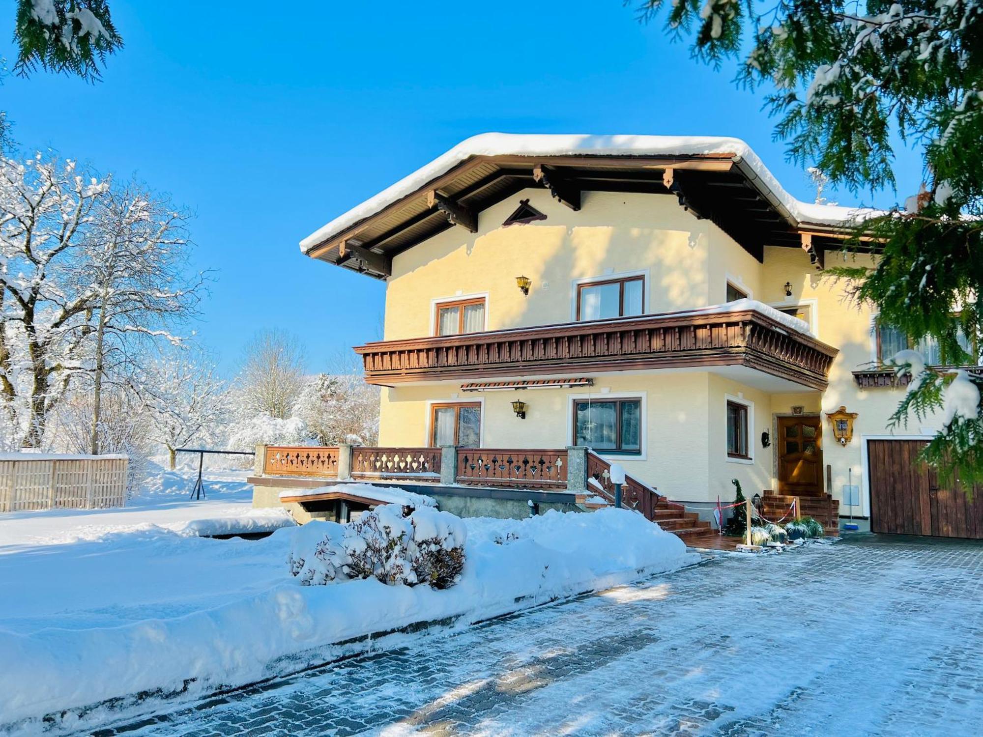 Ferienwohnung Wallmerhof Am Laendlichen Wimberg Adnet Luaran gambar